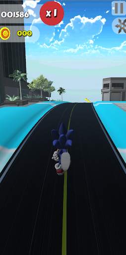 Blue Hedgehog Dash Runner скриншот 1