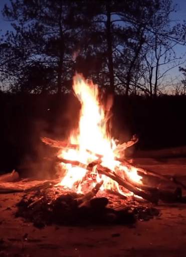 Bonfire Live Wallpaper screenshot 6