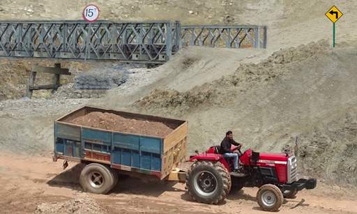 Tractor Trolley Sand Transport screenshot 3