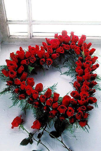 Red Roses Love GIF screenshot 4