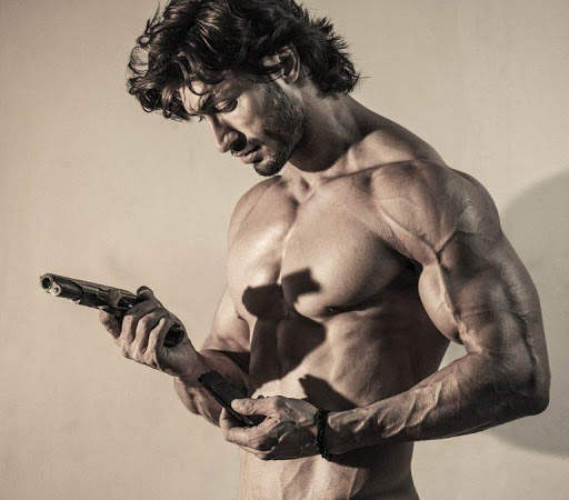 Vidyut Jamwal Wallpapers HD screenshot 1