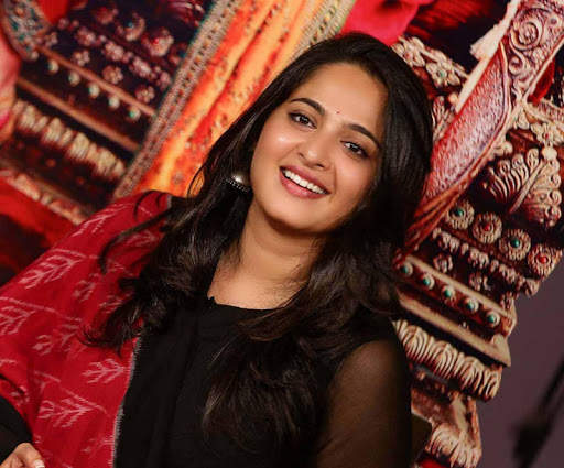 Anushka Shetty Wallpapers HD screenshot 10