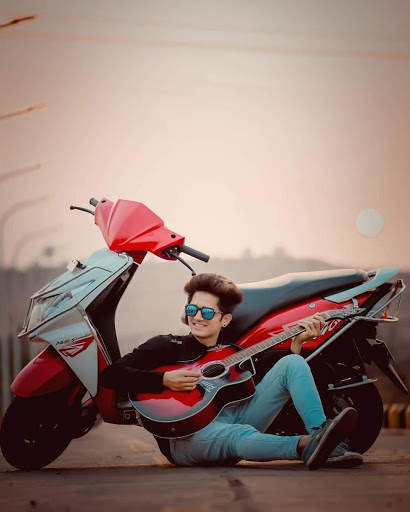 New Bike Poses For Boys screenshot 1