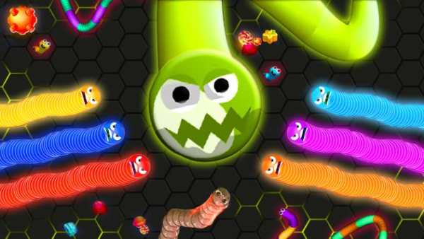Worms Voracious Zone .io - Slithering Mask screenshot 3
