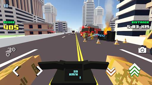 Blocky Moto Racing - motor screenshot 2