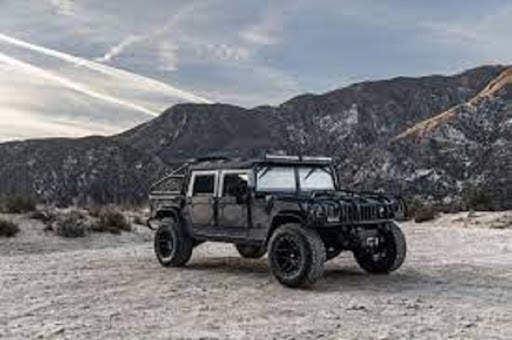 Hummer H1 Driving Race Game screenshot 1