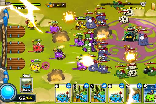 Meowar - PvP Cat Merge Defense screenshot 1