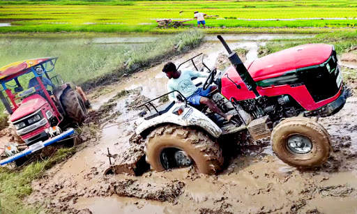Real Tractor Driving Simulator Free Tractor Game 2 screenshot 2