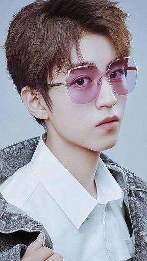 Karry Wang Wallpaper screenshot 1