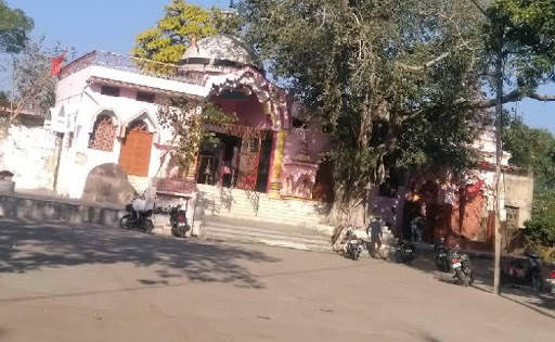 Jalaun Local News Inshort- Photos & Videos News 1 تصوير الشاشة
