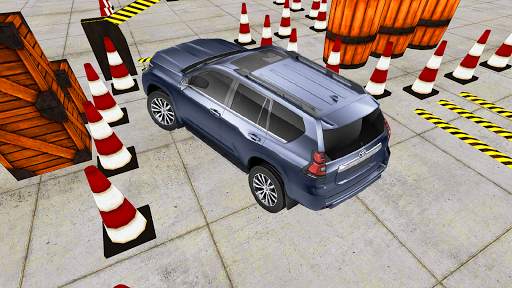 SUV prado car parking game screenshot 4