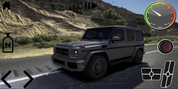 Driving Mercedes G65 AMG Race Simulator screenshot 1