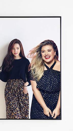Create a selfie with Kelly Clarkson screenshot 3