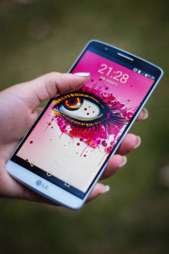 Beautiful Souls : Look at me Live wallpaper free screenshot 1