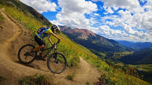 Bike Mayhem Mountain Racing Wallpaper screenshot 13