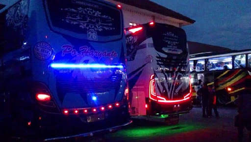 Bus Malam Mania Wallpaper ID screenshot 4