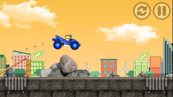 Racing Car Minnions Adventure Game screenshot 1