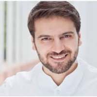 Sami Yusuf on 9Apps