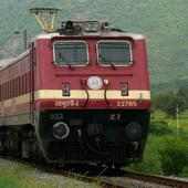 Live Train Tracker on 9Apps