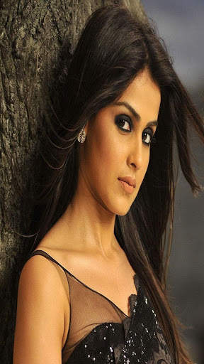 Indian Actress Wallpapers HD screenshot 8