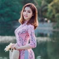 Hot Girls- Girls Phone Numbers for Whatsapp Chat