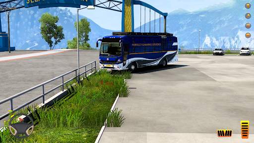 Indian Bus Hill Climb Ultimate screenshot 1