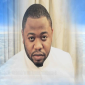 Moise Mbiye Songs icon