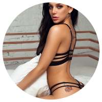 Sexy Women Photos! 18  Girl Hot HD Wallpapers Free logo