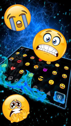 Horrible 3D Fiery Poker Skull Keyboard screenshot 3