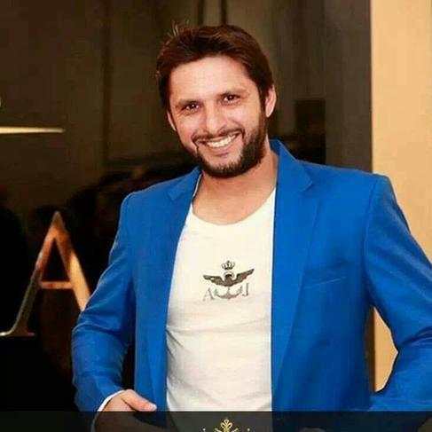 Shahid Afridi Wallpaper HD screenshot 4