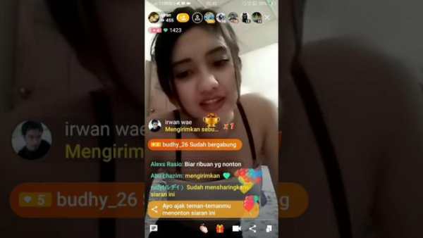 Hot Mico Live Video Show screenshot 3