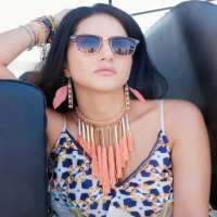 Sunny Leone Wallpapers icon