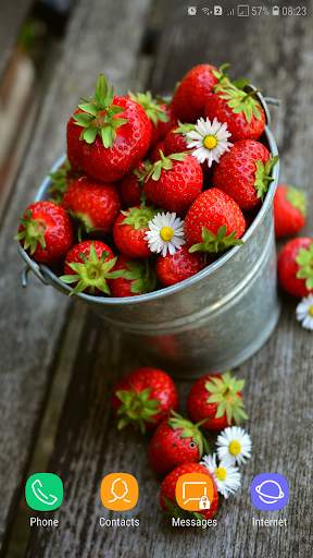 Strawberry Wallpaper 2 تصوير الشاشة