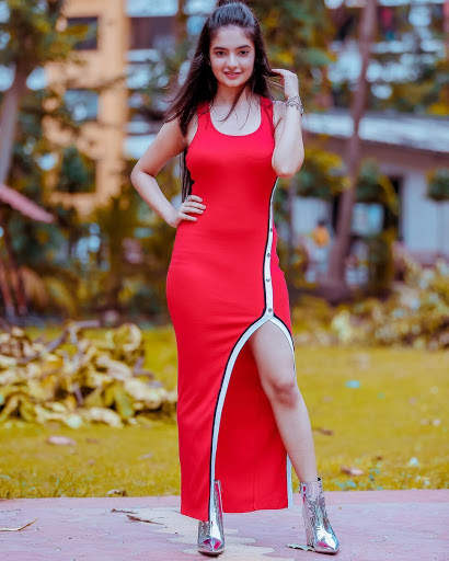 Anushka Sen HD Wallpapers screenshot 6