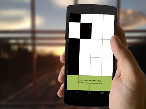 Tap Black and White Piano screenshot 2