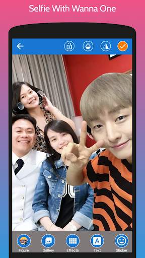 Selfie With Wanna One screenshot 8