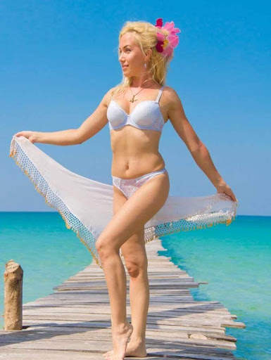 Sexy Hot Bikini Girls Wallpapers 1 screenshot 4