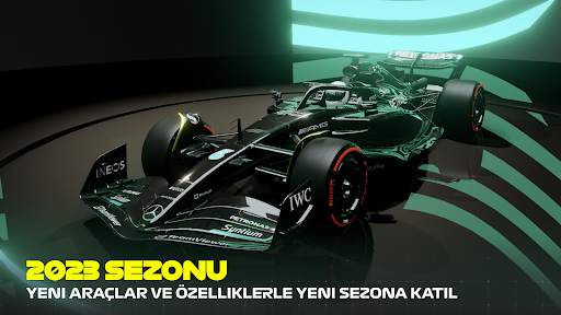 F1 Mobile Racing screenshot 2