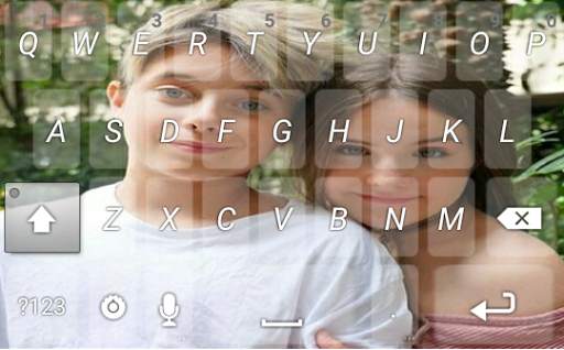 Gavin Magnus Keyboard Themes screenshot 4