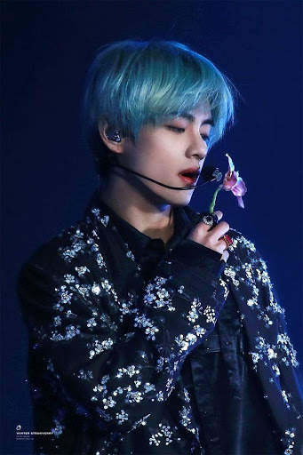Kim Tae Hyung BTS wallpaper HD screenshot 3