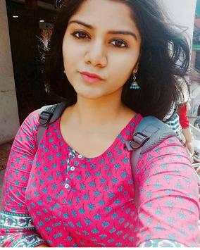 Sweet Indian Girl Wallpapers screenshot 1