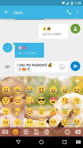 Cute Photo Emoji Keyboard Skin screenshot 2