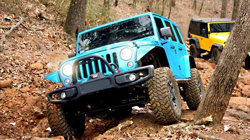 Offroad Xtreme 4x4 rally jeep driving simulator screenshot 2