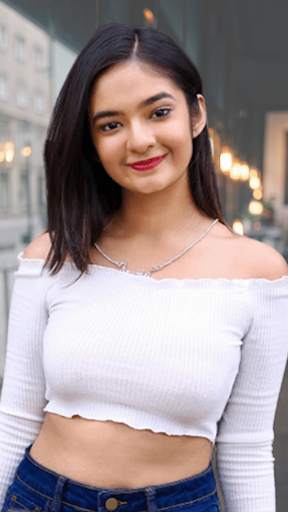 Selfie with Anushka Sen - Actress Photo Editor screenshot 6