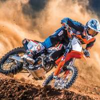 Motocross Race Wallpaper on 9Apps