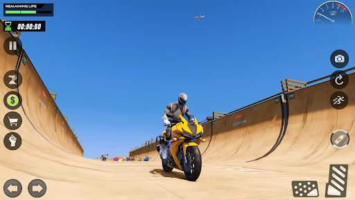 Mega Ramp Stunt - Bike Games screenshot 2