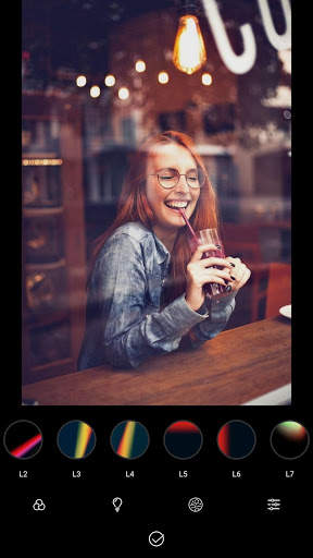 Camera 1976 - 80's Vintage Camera screenshot 2