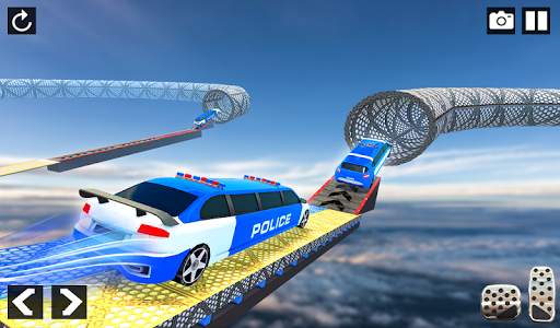 Police Limo Car Stunts - Mega Ramp Car Racing Game screenshot 6