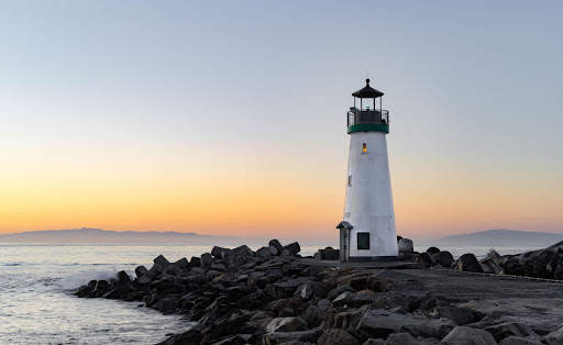 Lighthouse Wallpapers HD & 4k Backgrounds screenshot 23
