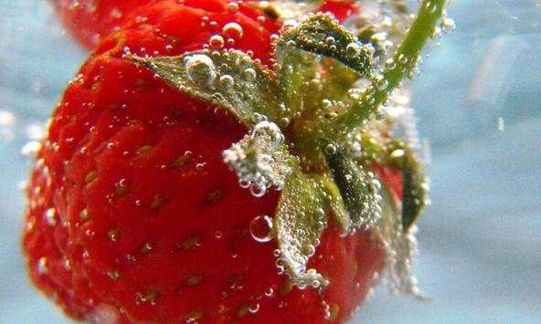 Strawberry wallpapers screenshot 1